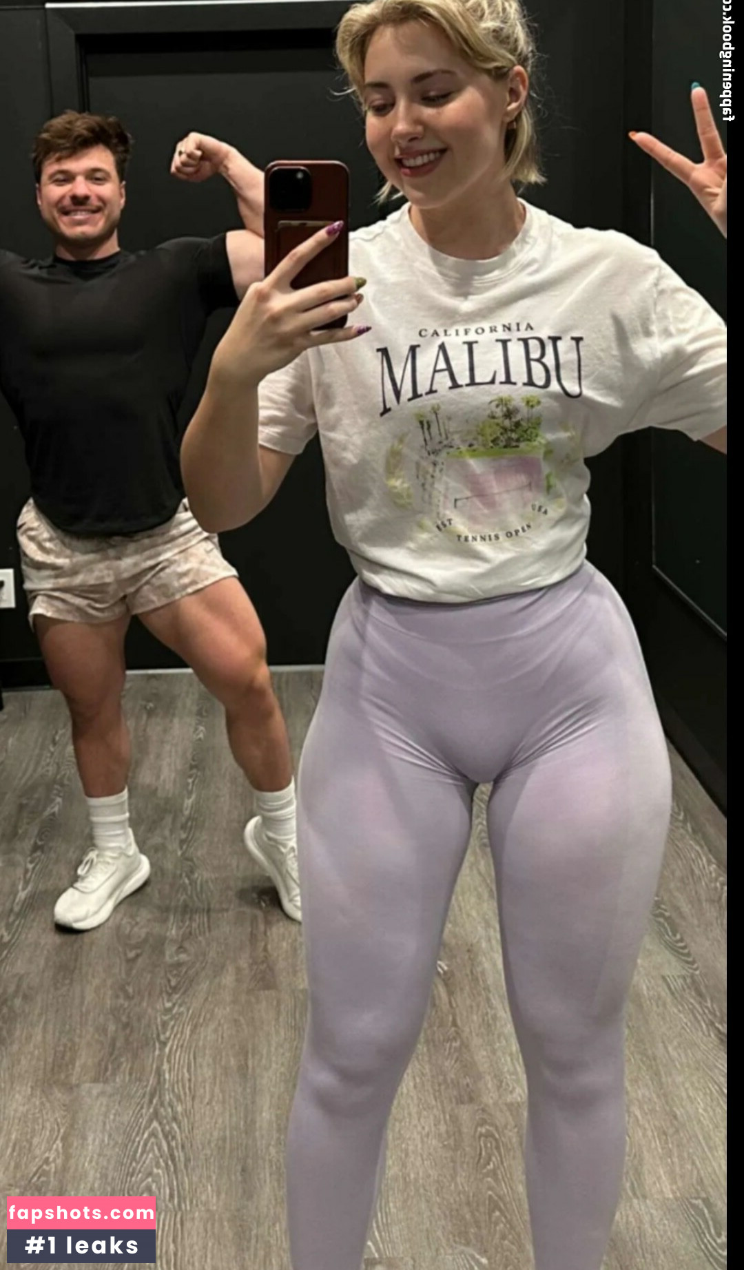 Pineapplebrat gallery photo #593