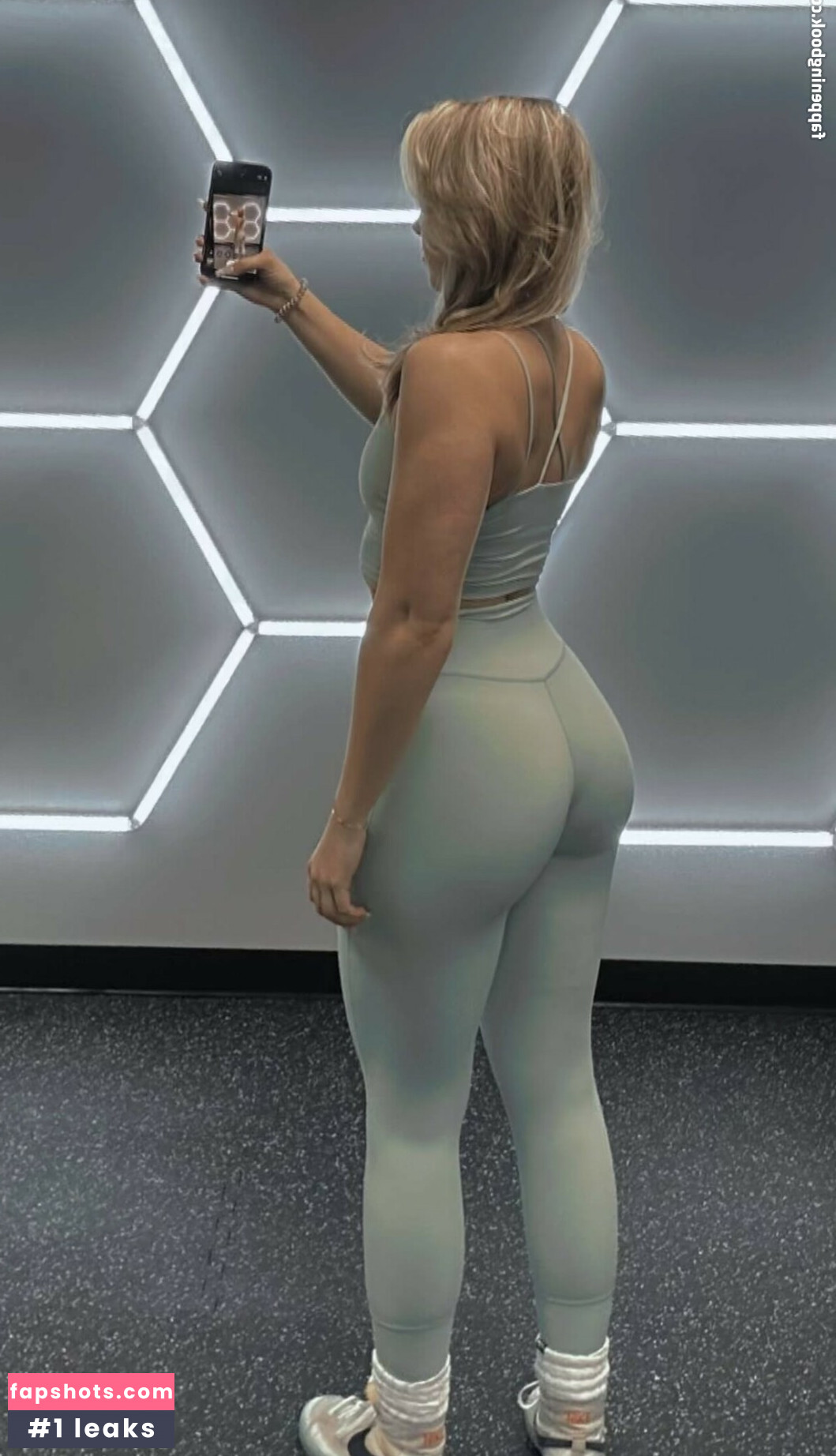 Pineapplebrat gallery photo #635