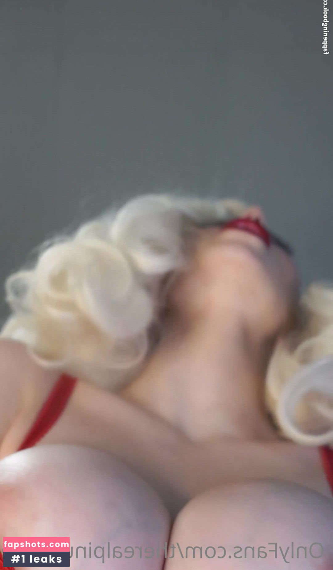 Pineup Pixie Nude Leaks OnlyFans Photos #26 - LeakJerk