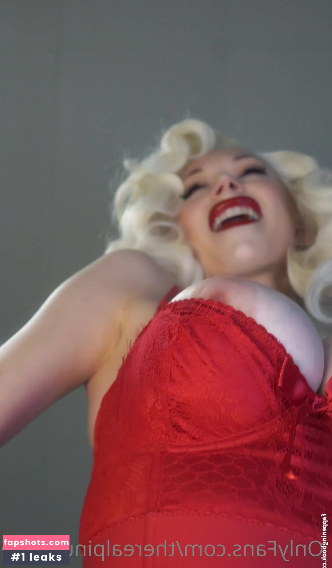 Pineup Pixie Nude Leaks OnlyFans Photos #45 - LeakJerk