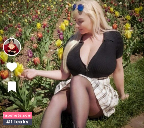 Pink Fox gallery photo #913