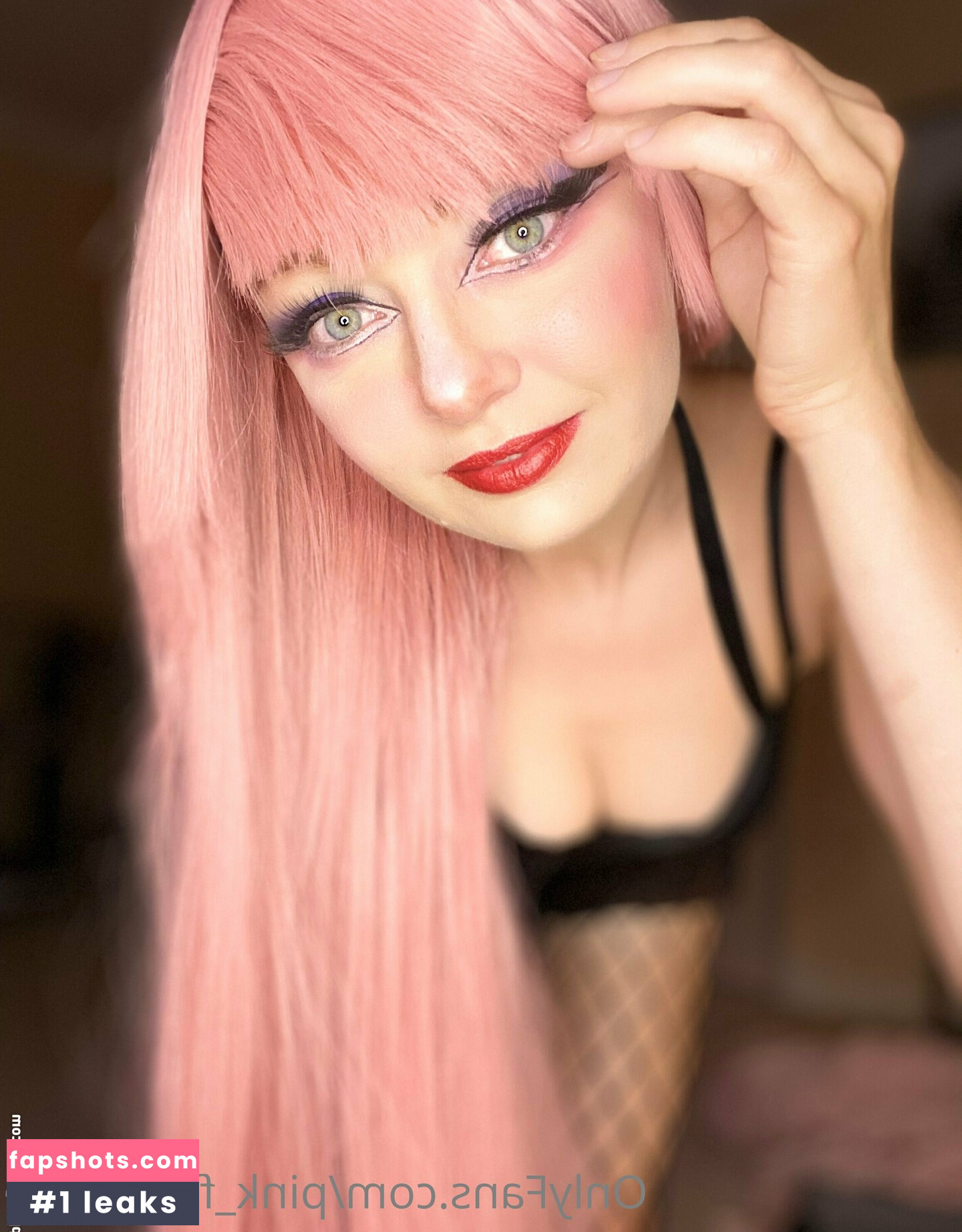 pink_freya_free gallery photo #44