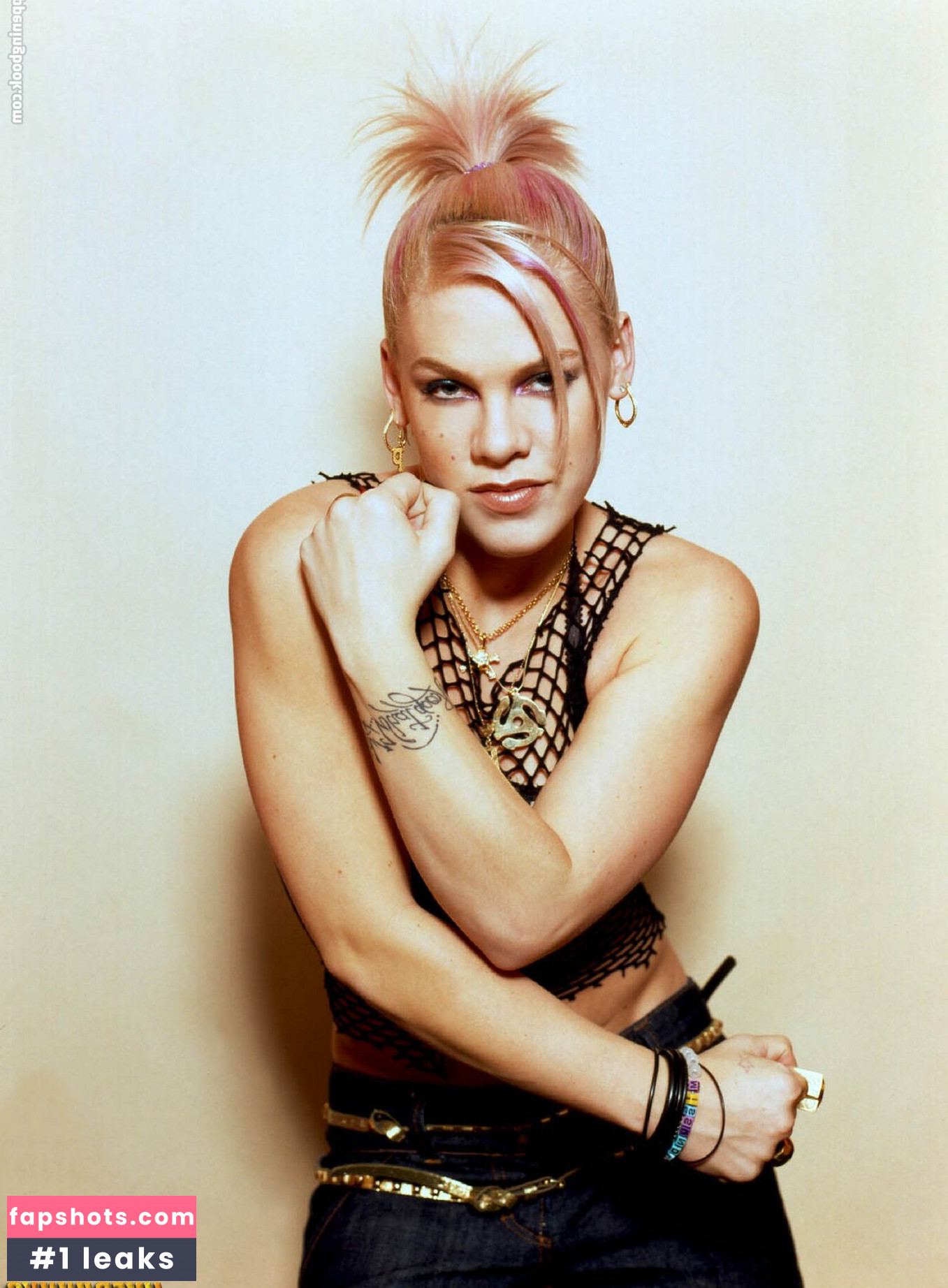 Pink gallery photo #102