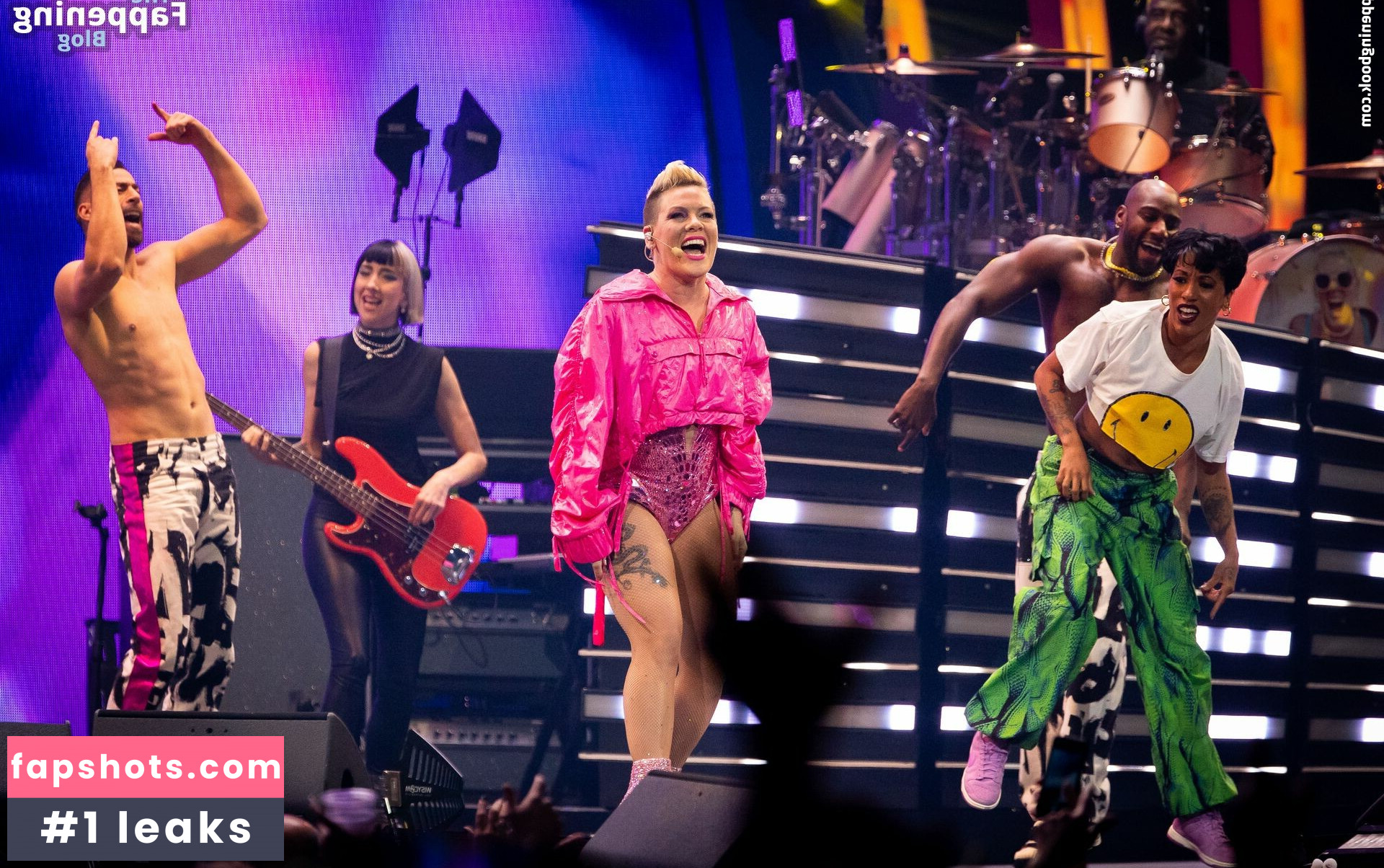 Pink gallery photo #22