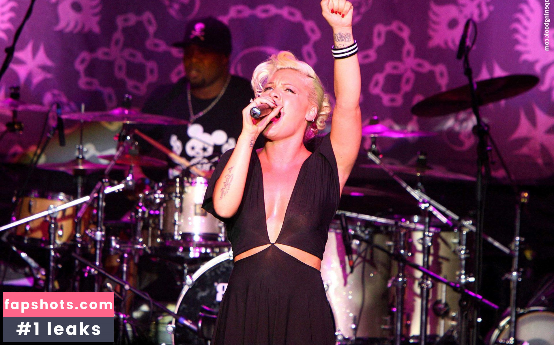 Pink gallery photo #245