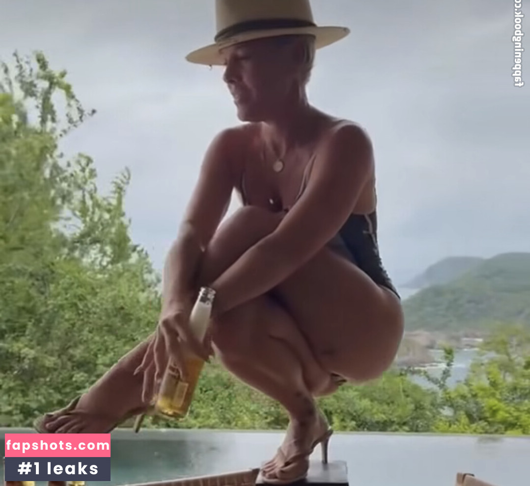 Pink gallery photo #4