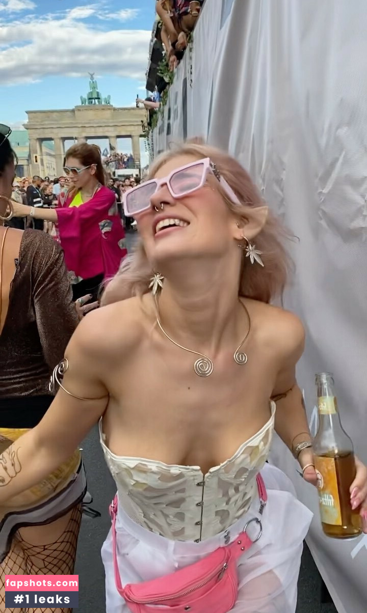 pinkarosalina gallery photo #12