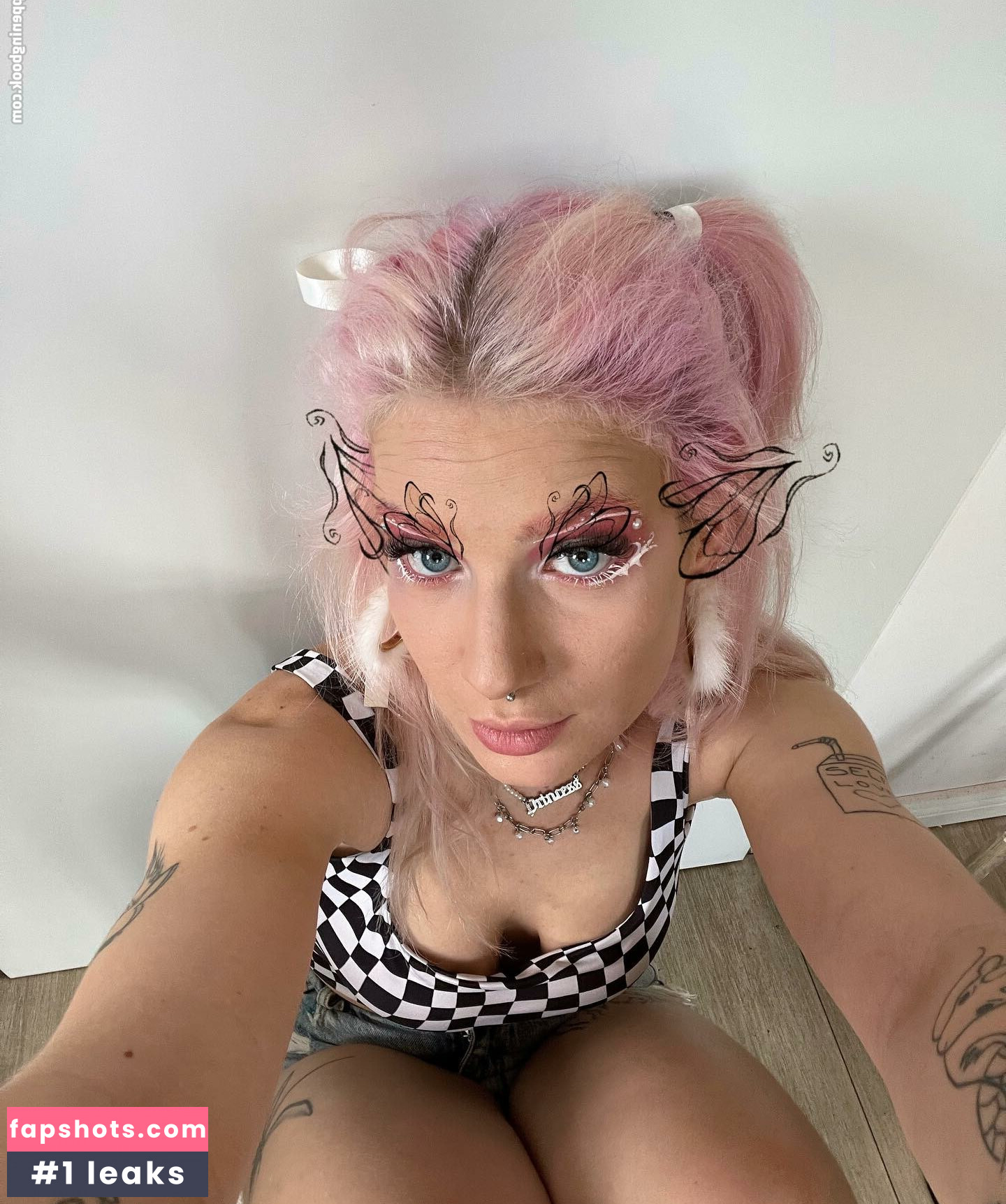 pinkarosalina gallery photo #13