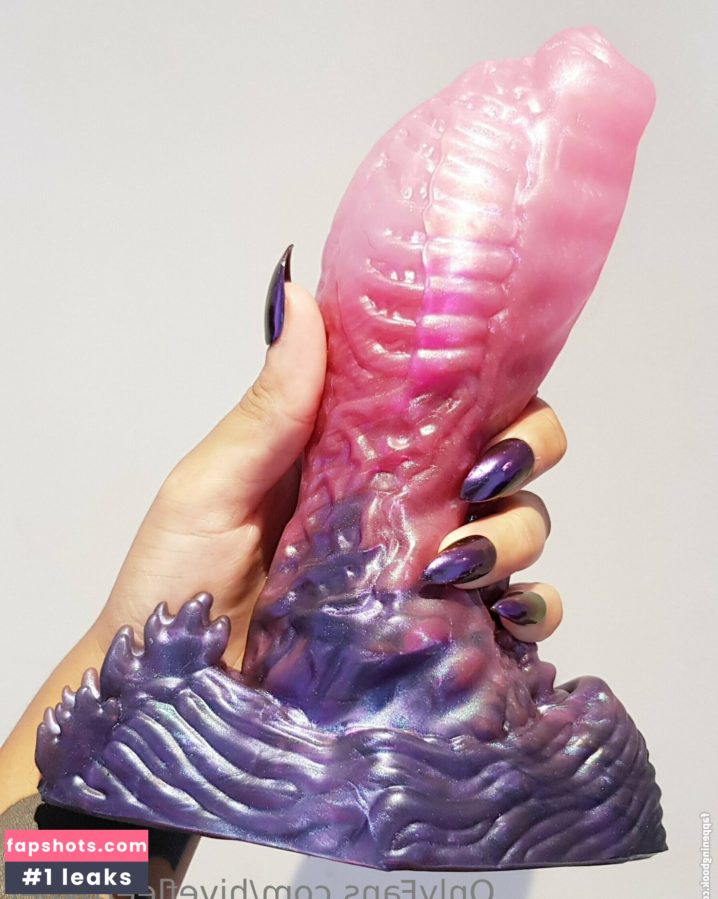 pinkhivequeen gallery photo #11