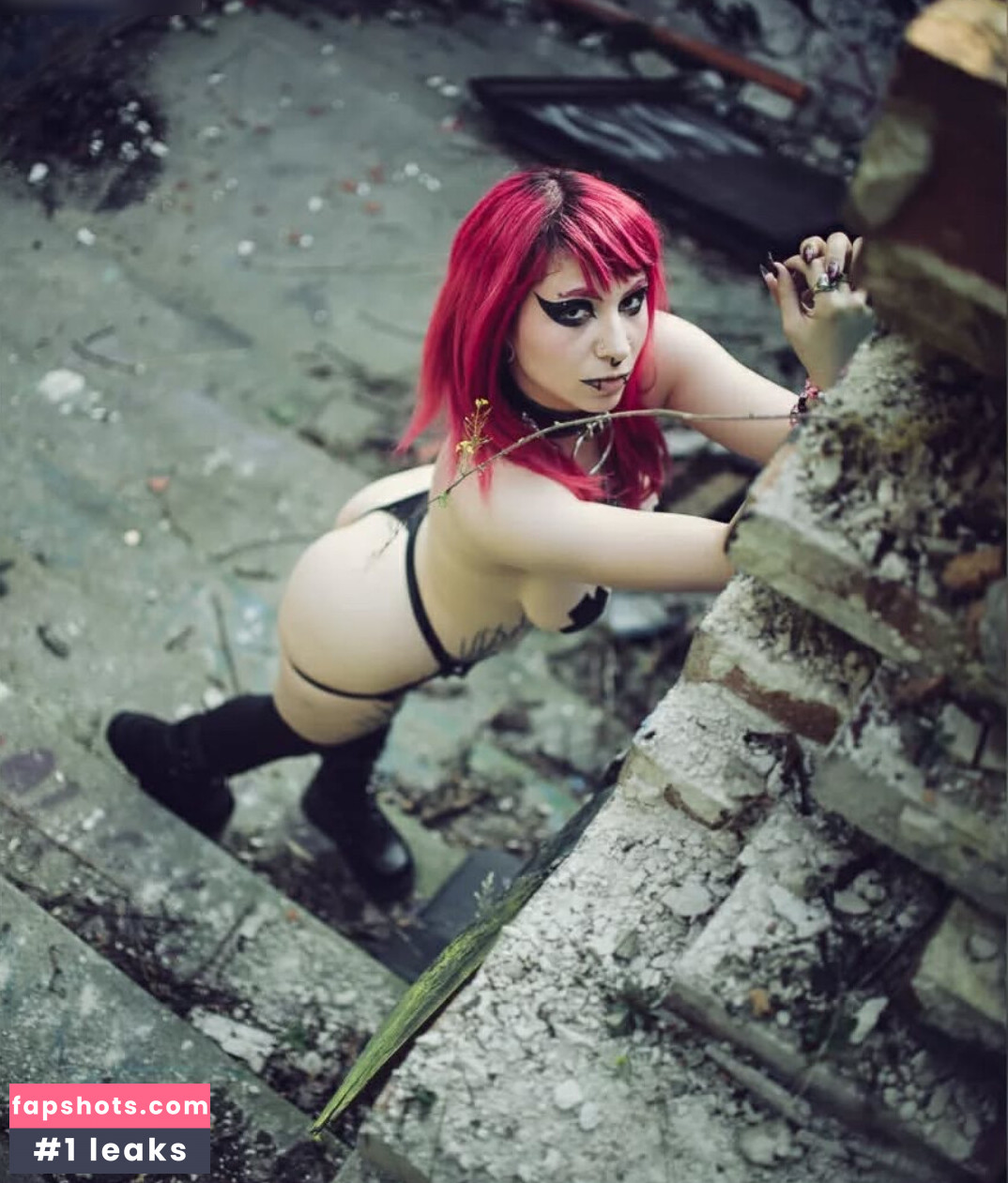 Pinkiedye gallery photo #5