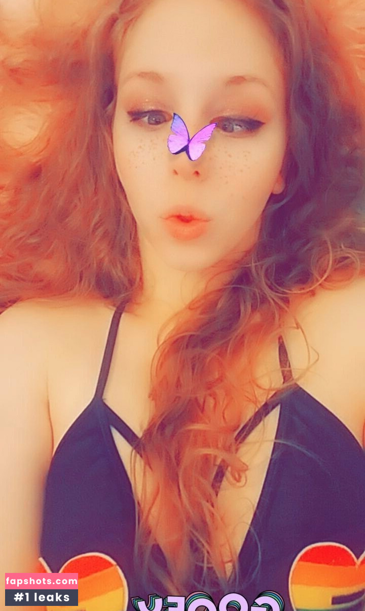 pinkpineapple63 gallery photo #18