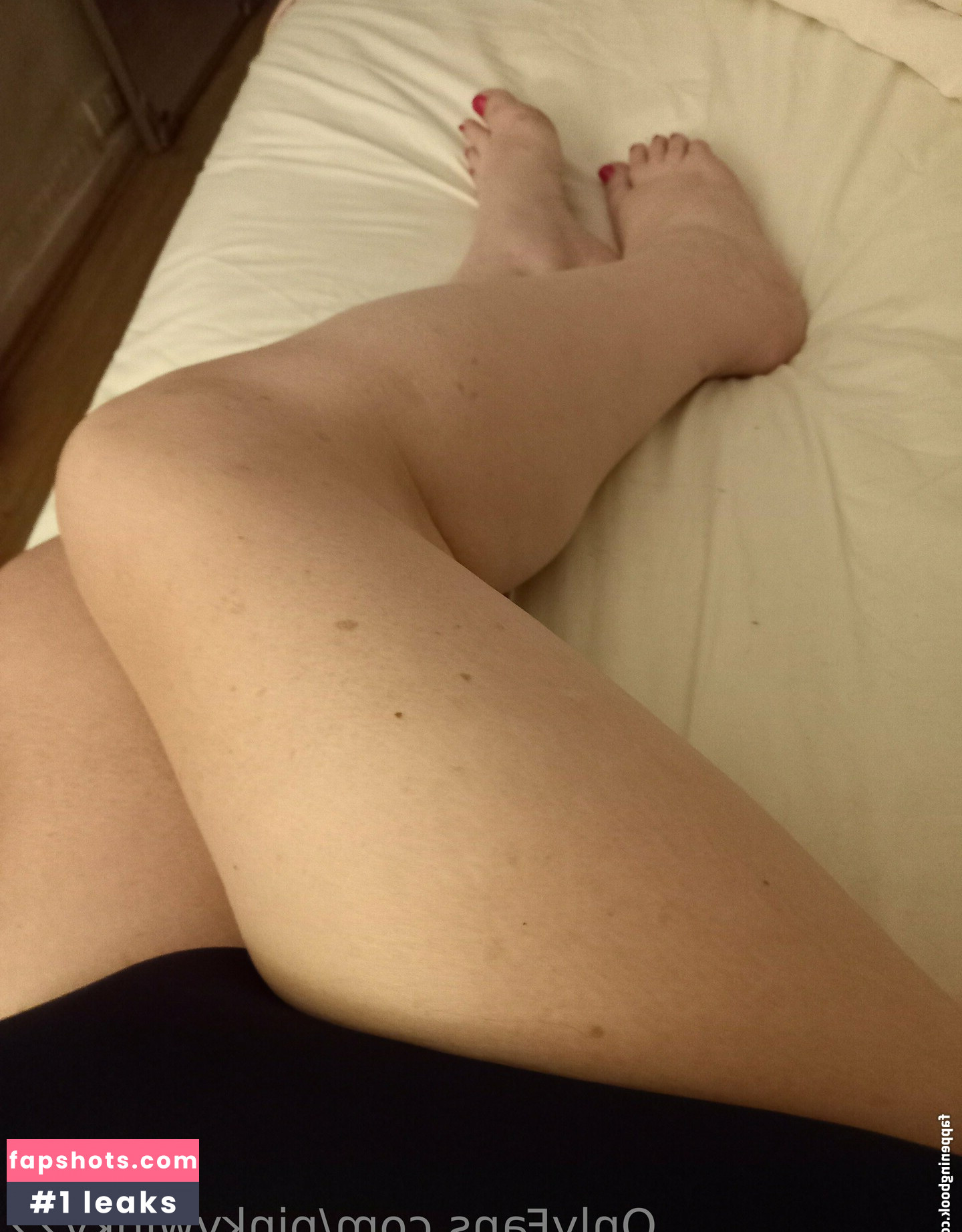 pinkywinky22 gallery photo #3