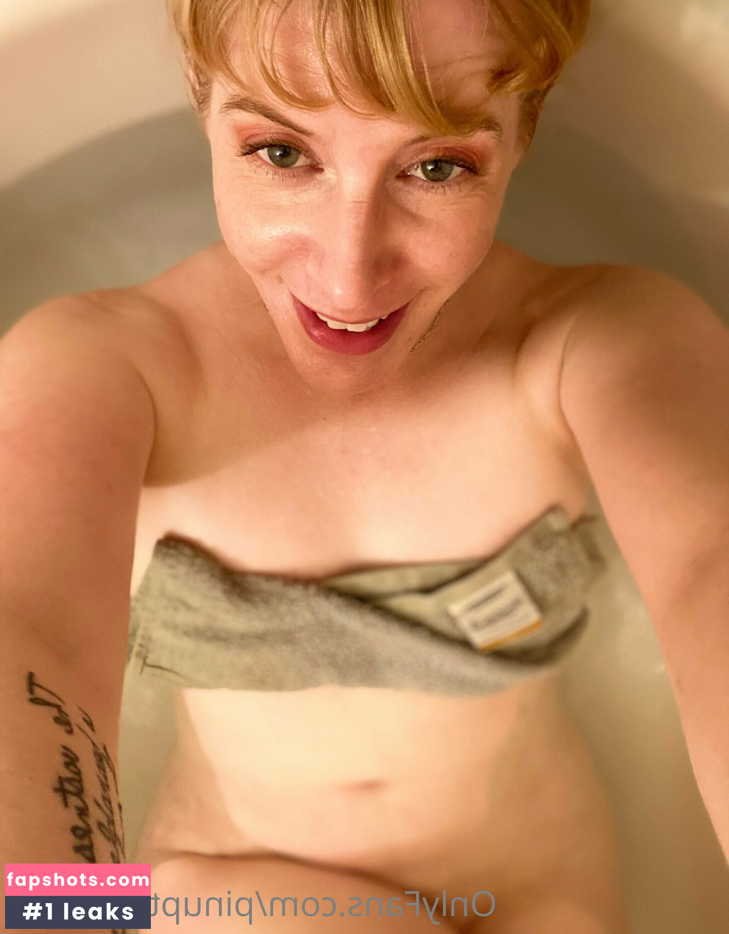 pinuptonogood gallery photo #50