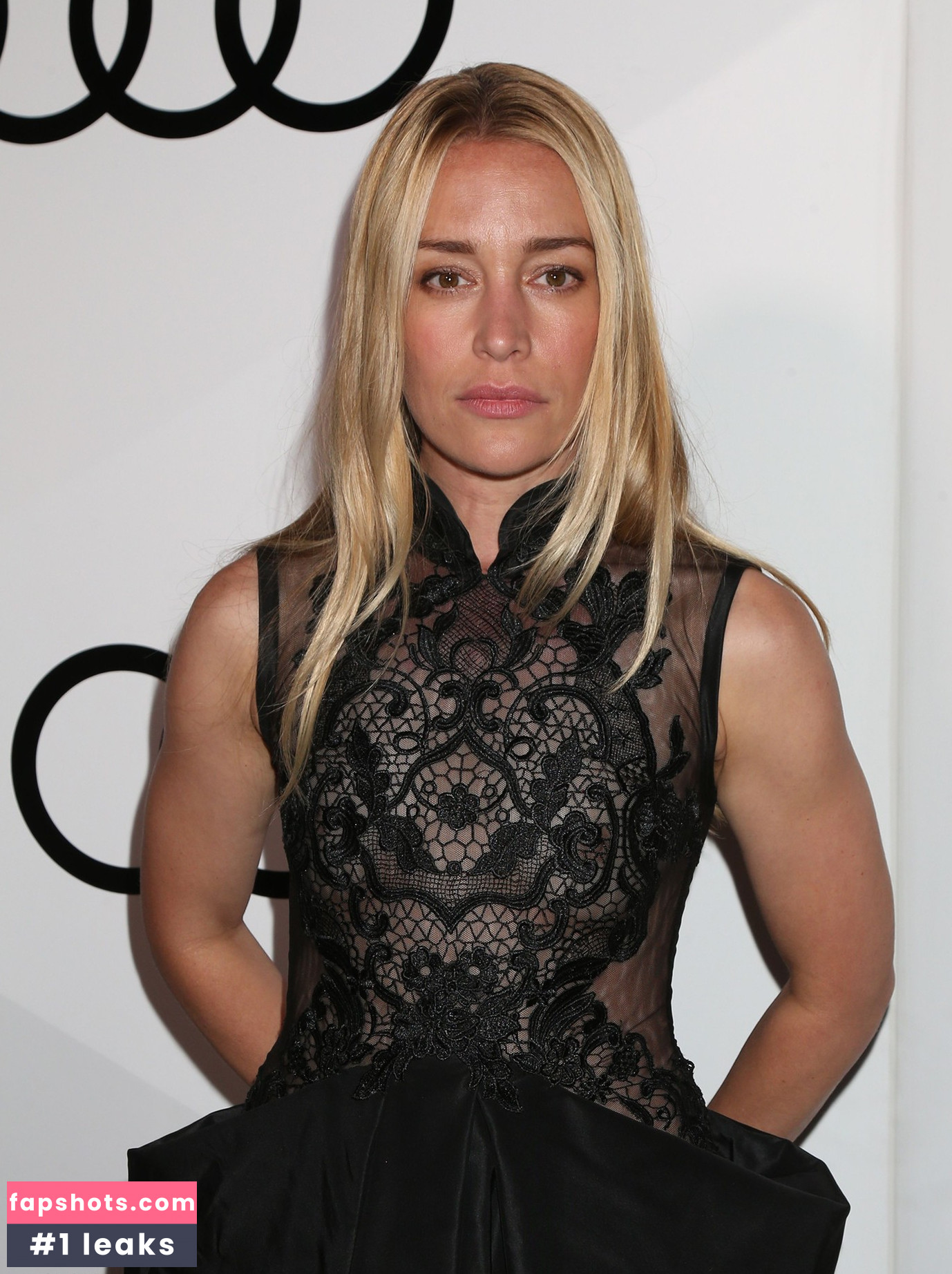 Piper Perabo gallery photo #102