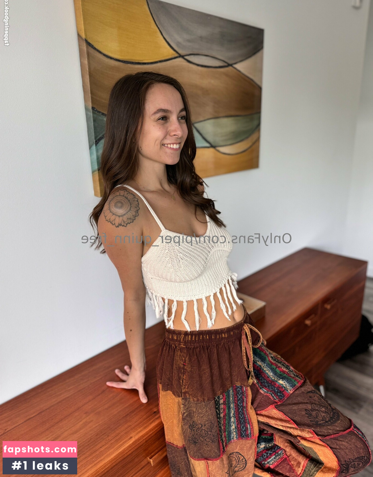 piper_quinn_free gallery photo #16