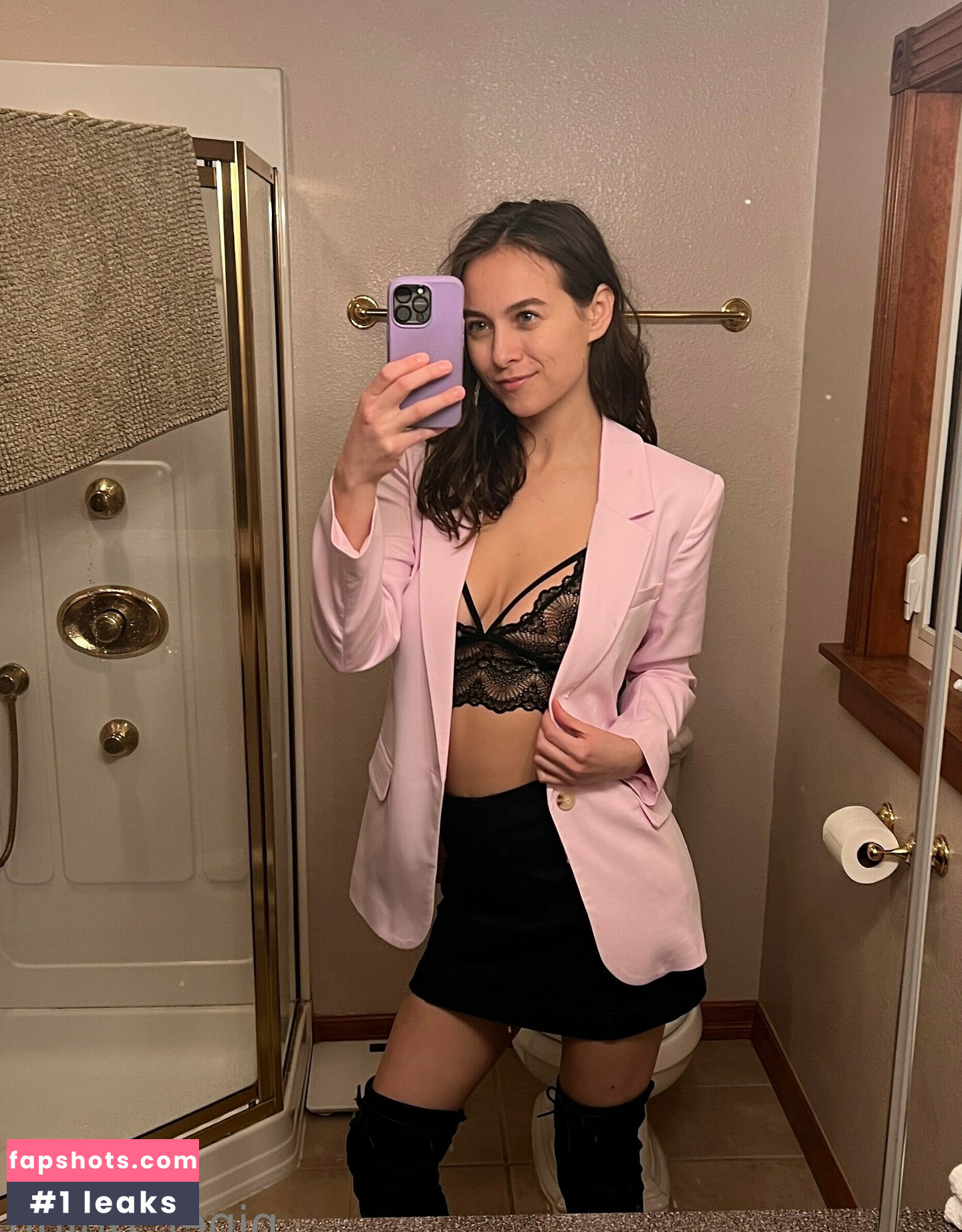 Piper Quinn gallery photo #135