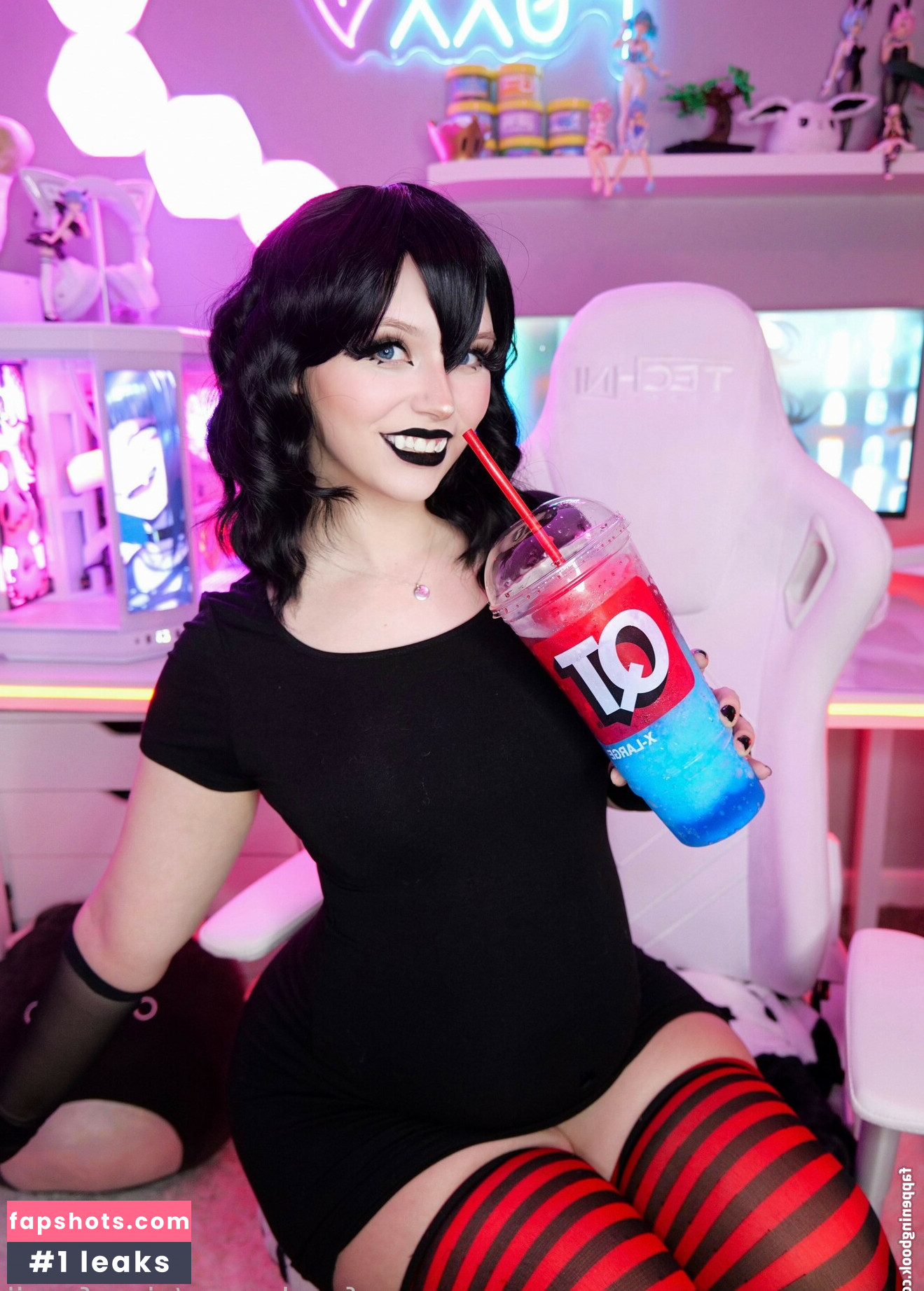 piperfoxxii Nacktheit OnlyFans Fotos #9 - Fapshots