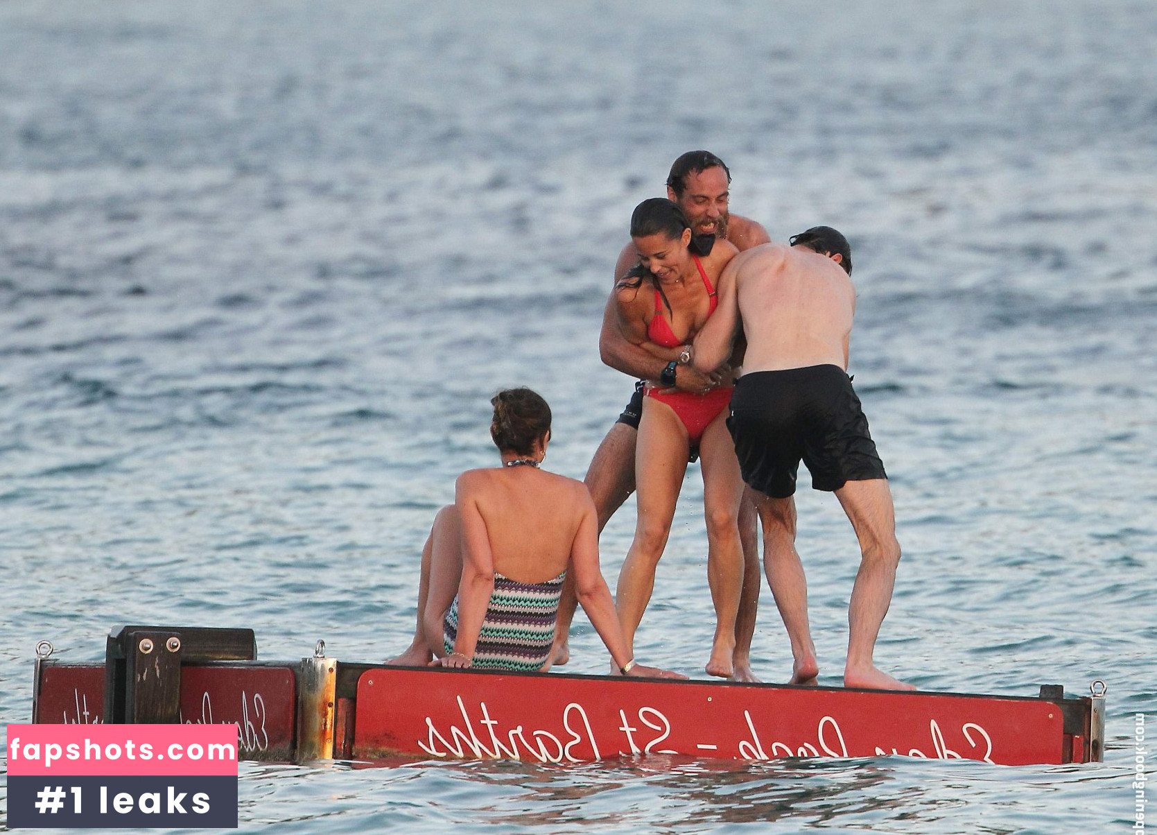 Pippa Middleton Nahé úniky fotek pouze od fanoušků #216 - Fapshots