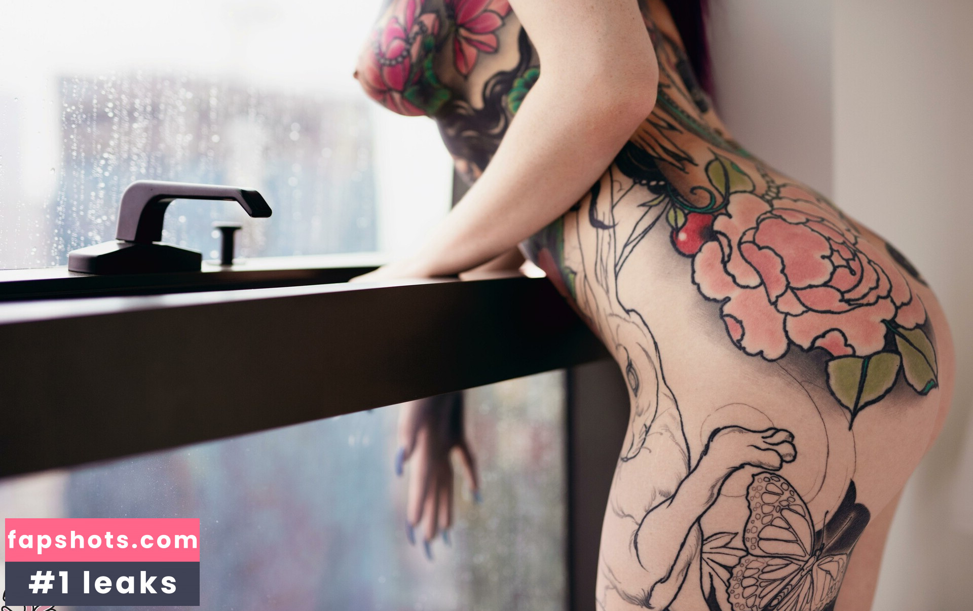 pipuh nude babe gallery