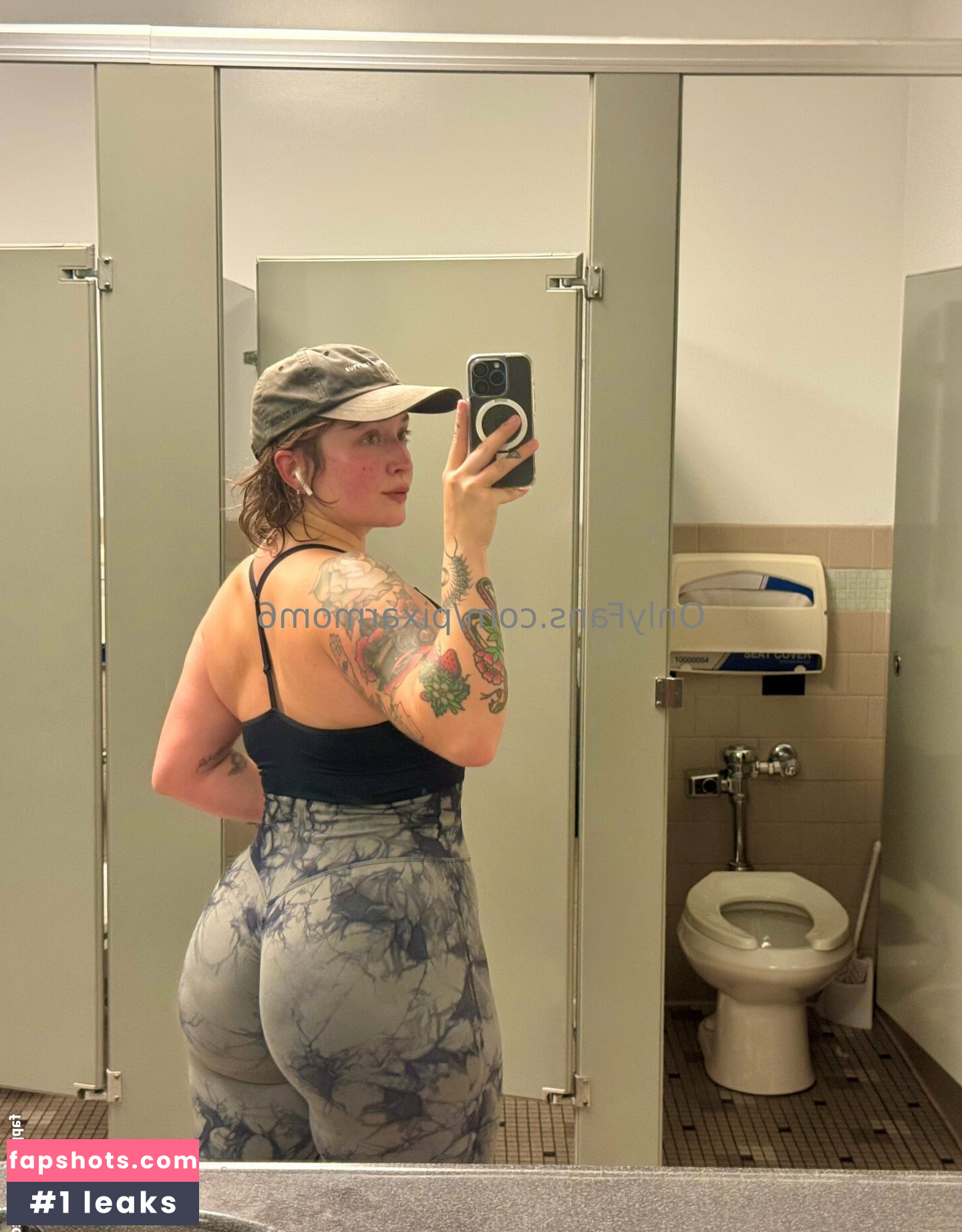 pixarmom6 nude babe gallery