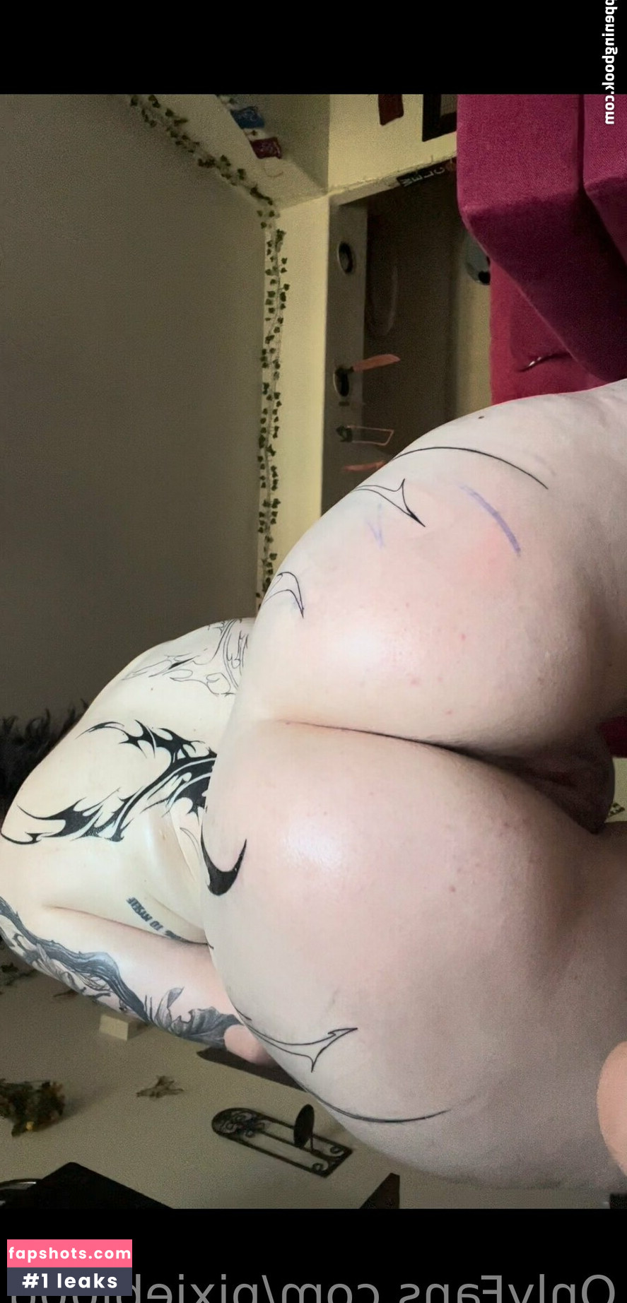 pixiebl00d gallery photo #13