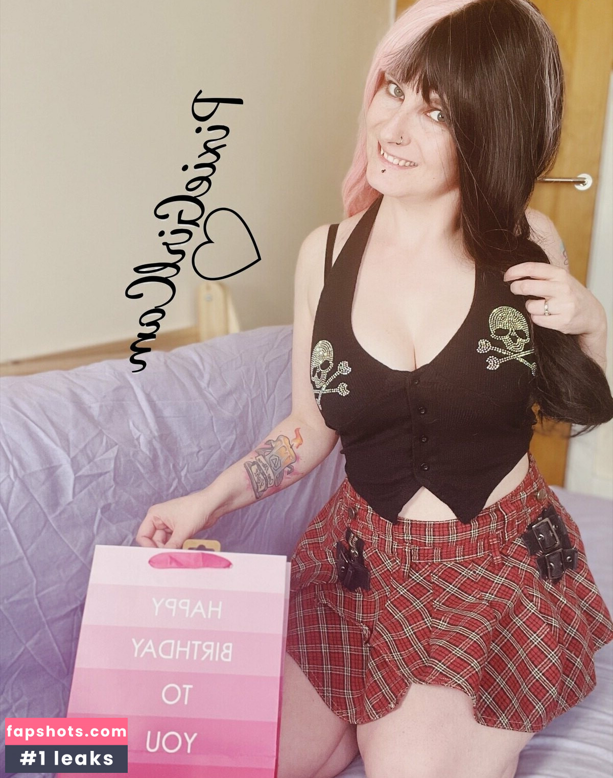 pixiegirlcam gallery photo #13