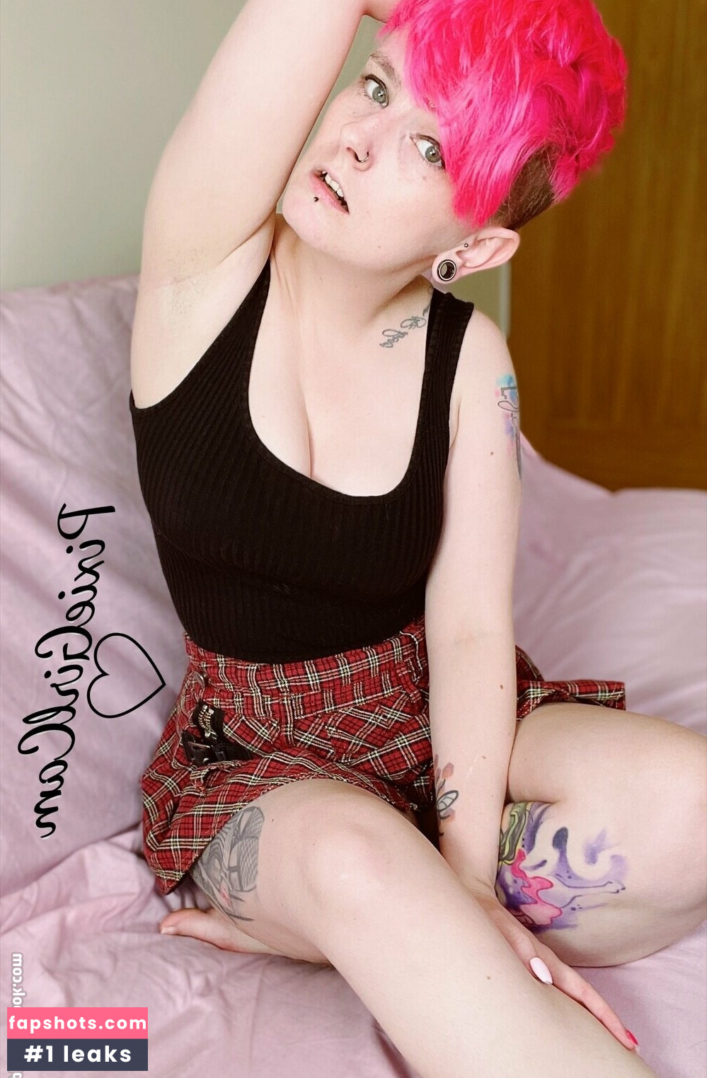 pixiegirlcam gallery photo #26