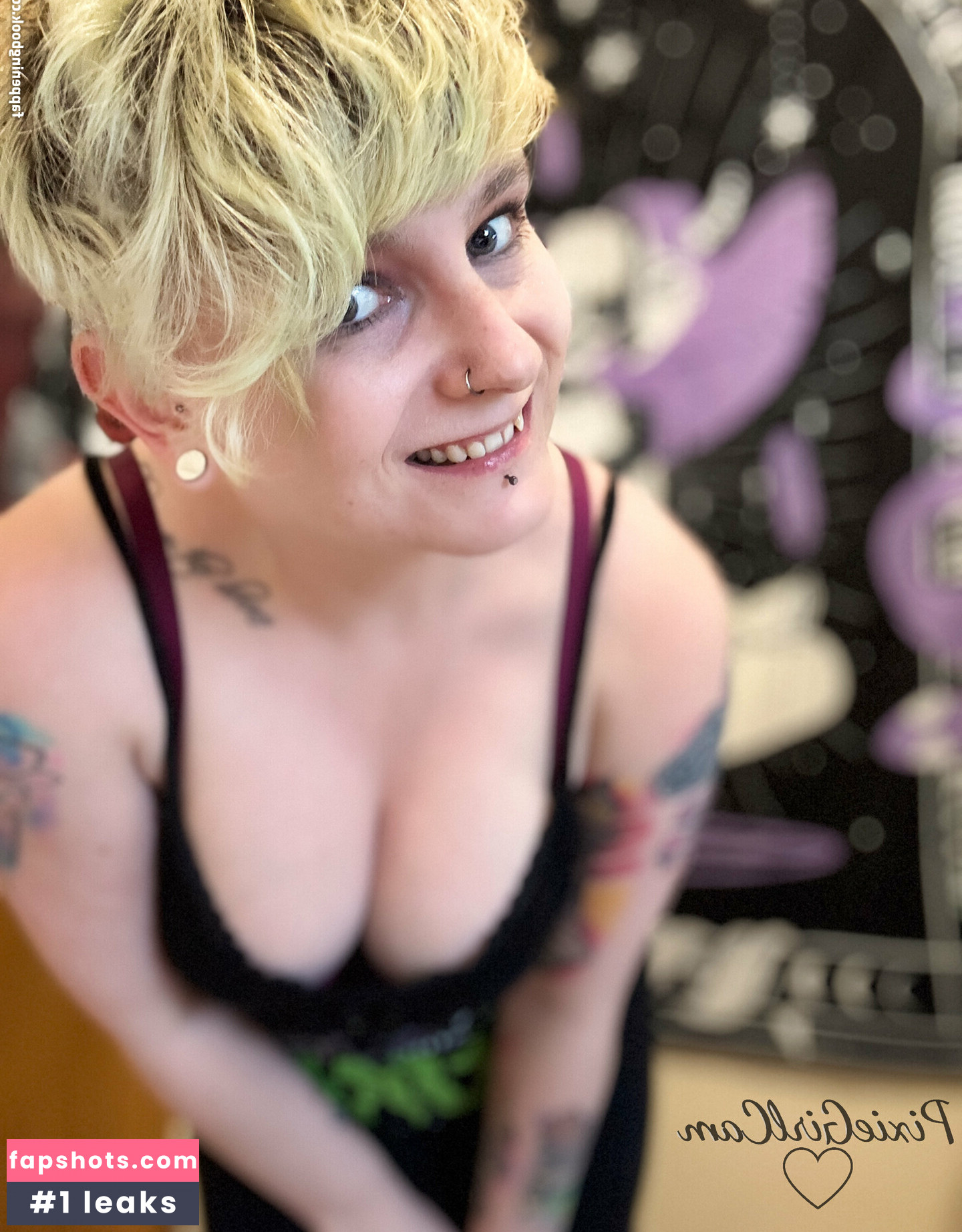 pixiegirlcam gallery photo #4