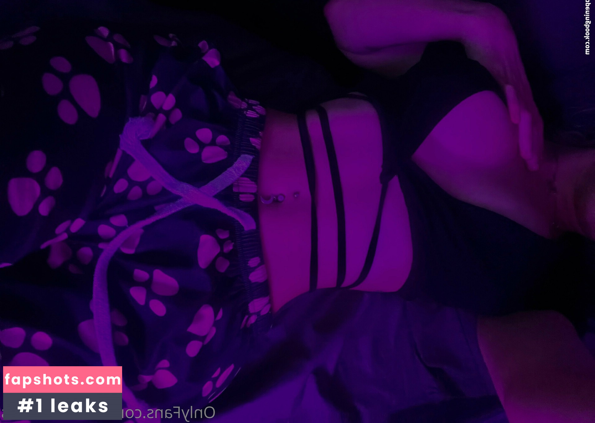 pixigfwen gallery photo #36