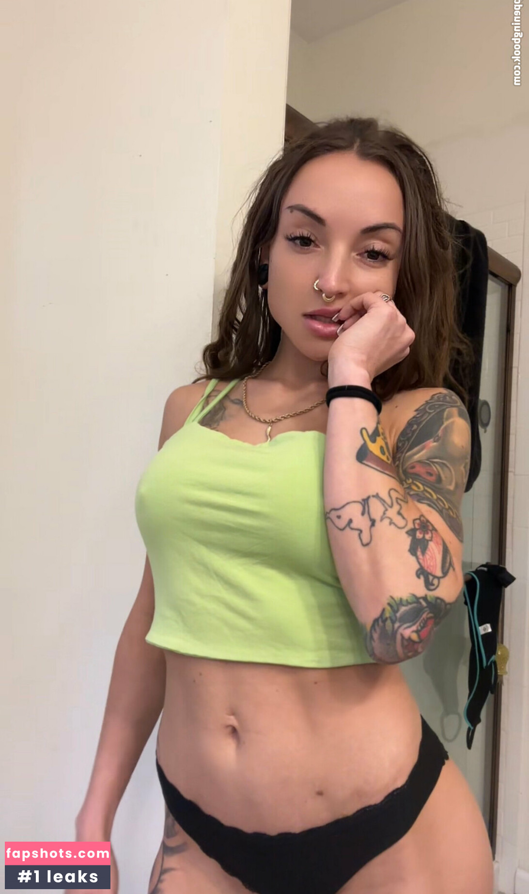 PizzaPussyPie gallery photo #74