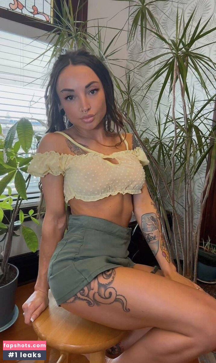 PizzaPussyPie gallery photo #97