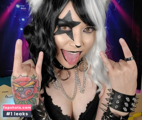 Pkmnmasterholly Filtración Desnuda OnlyFans Foto #319 - Fapshots