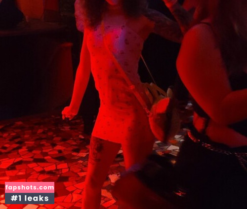 Pkmnmasterholly Filtración Desnuda OnlyFans Foto #336 - Fapshots