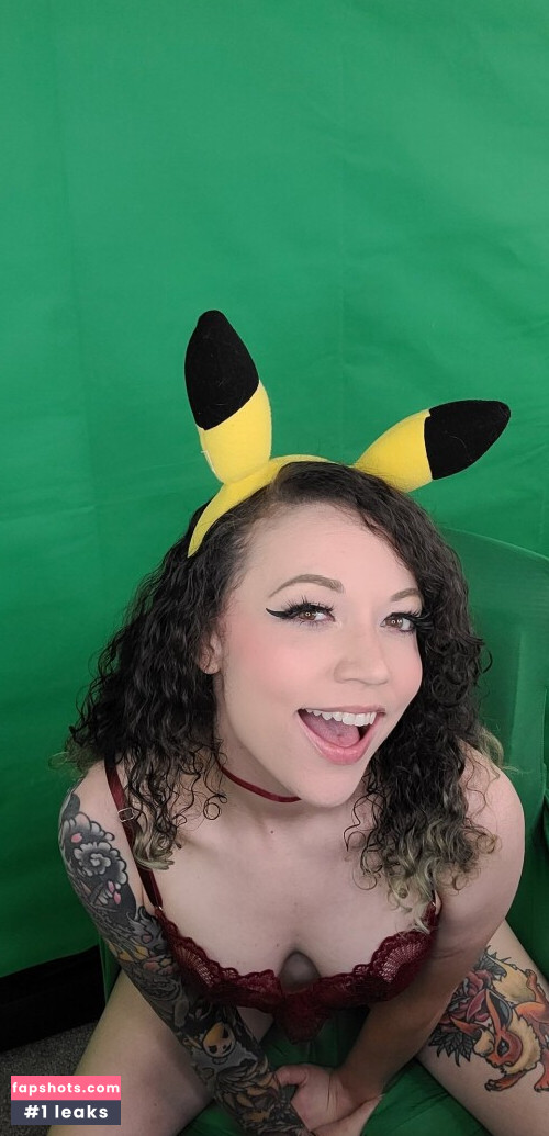 Pkmnmasterholly Filtración Desnuda OnlyFans Foto #561 - Fapshots