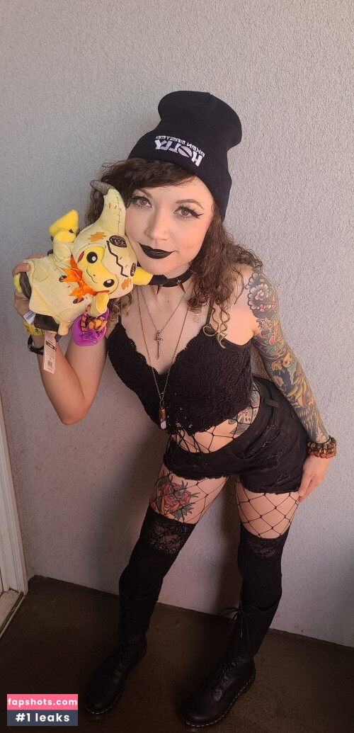 Pkmnmasterholly Filtración Desnuda OnlyFans Foto #709 - Fapshots