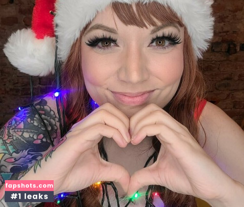 Pkmnmasterholly Filtración Desnuda OnlyFans Foto #740 - Fapshots