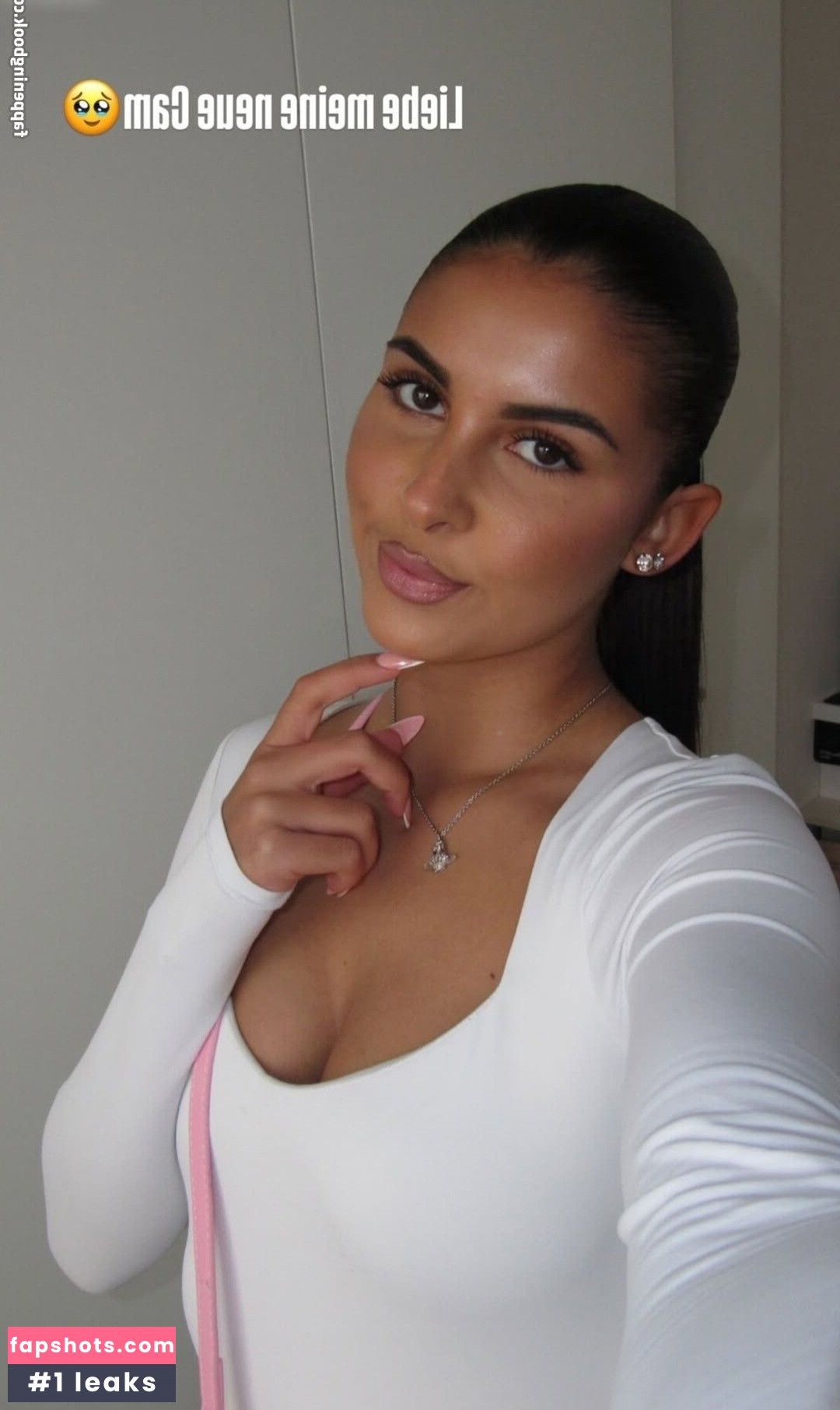 Pkshelenaofficial gallery photo #2