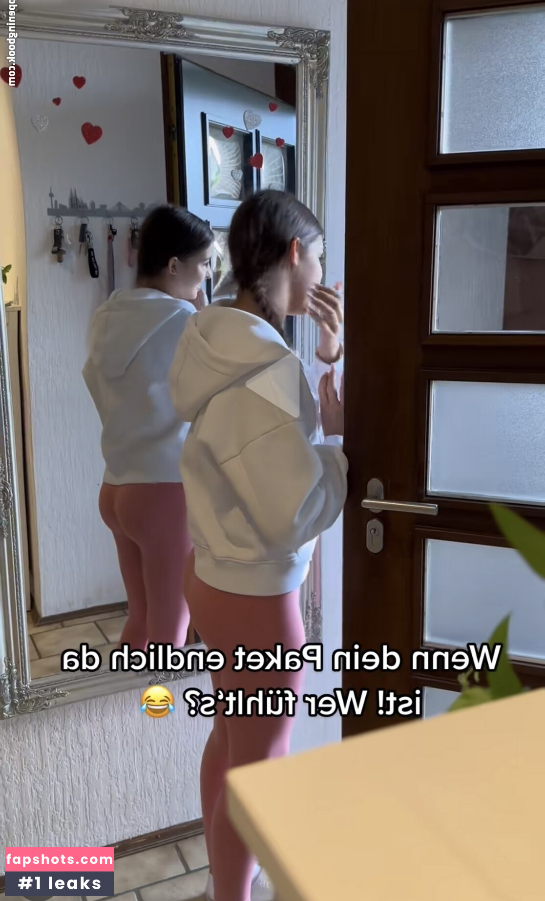 Pkshelenaofficial nude babe gallery