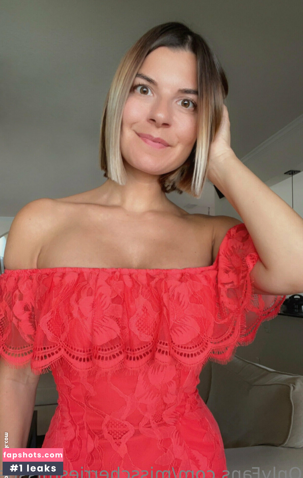 plainjanesnextdoor gallery photo #20