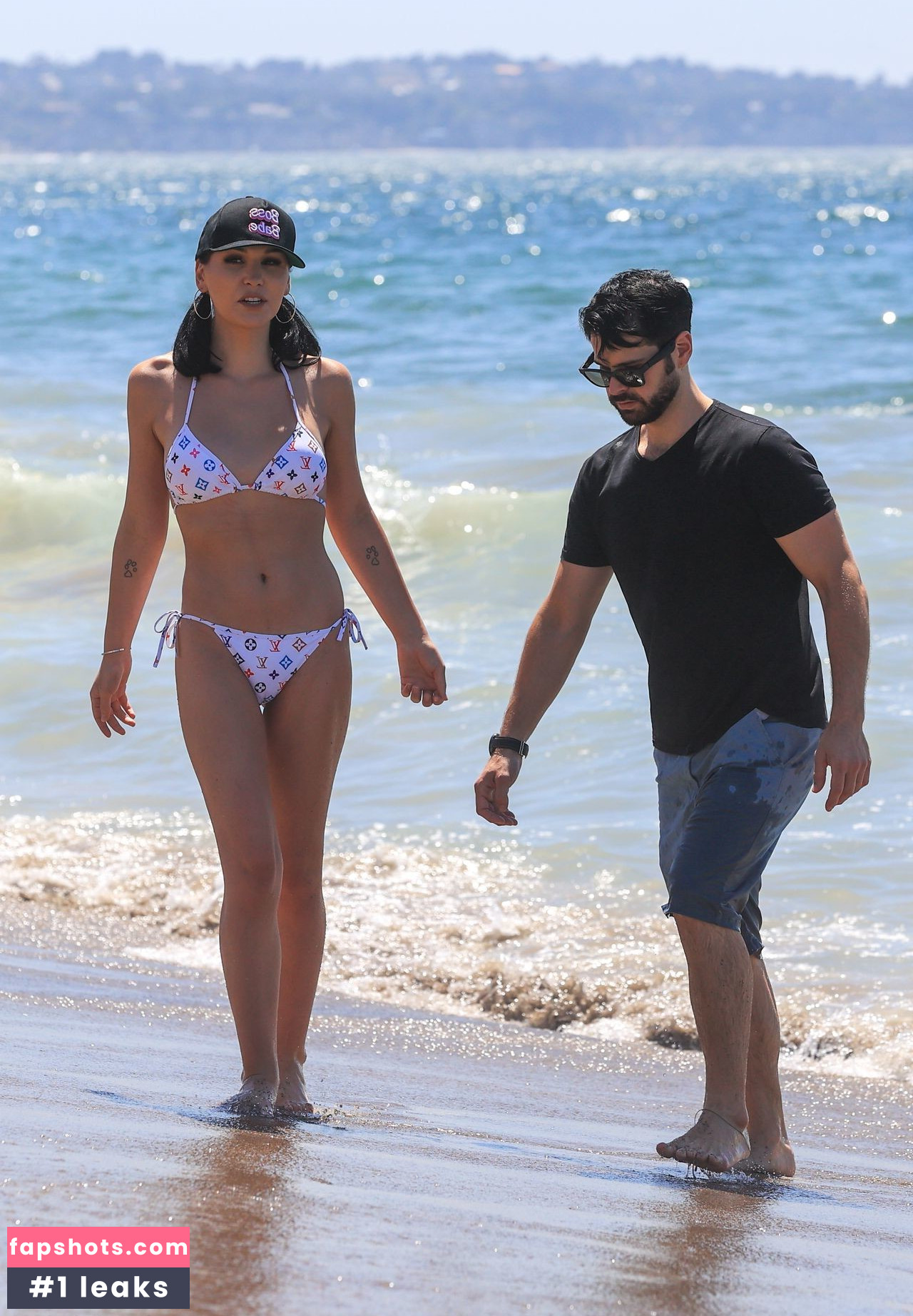 Plastic Martyr gallery photo #7