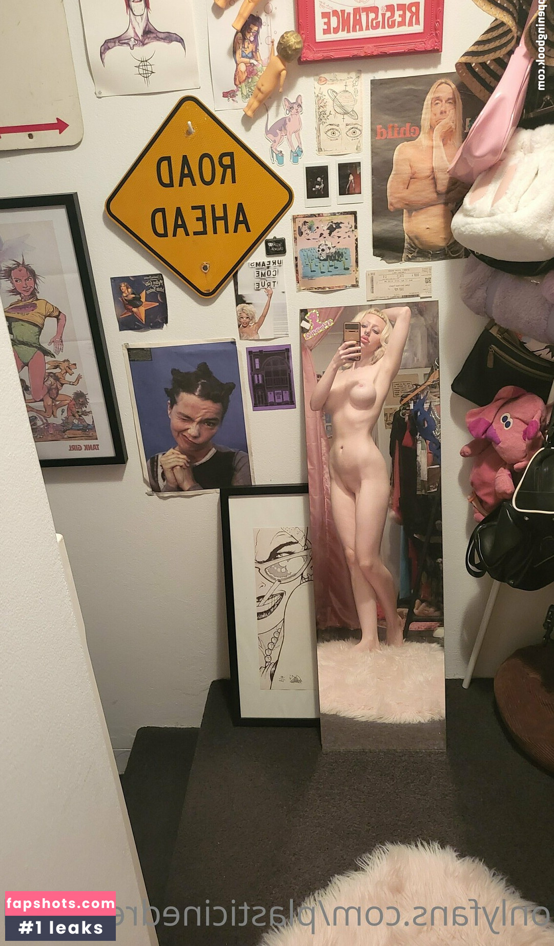 plasticinedreamgirl Nude Leaks OnlyFans Photos #3 - LeakJerk