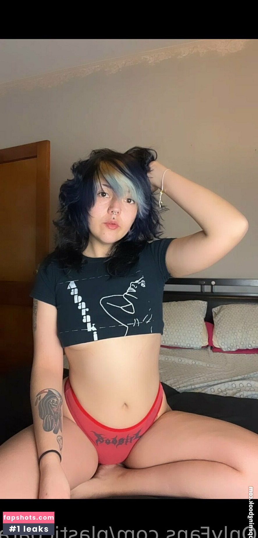 plasticparasyte gallery photo #43