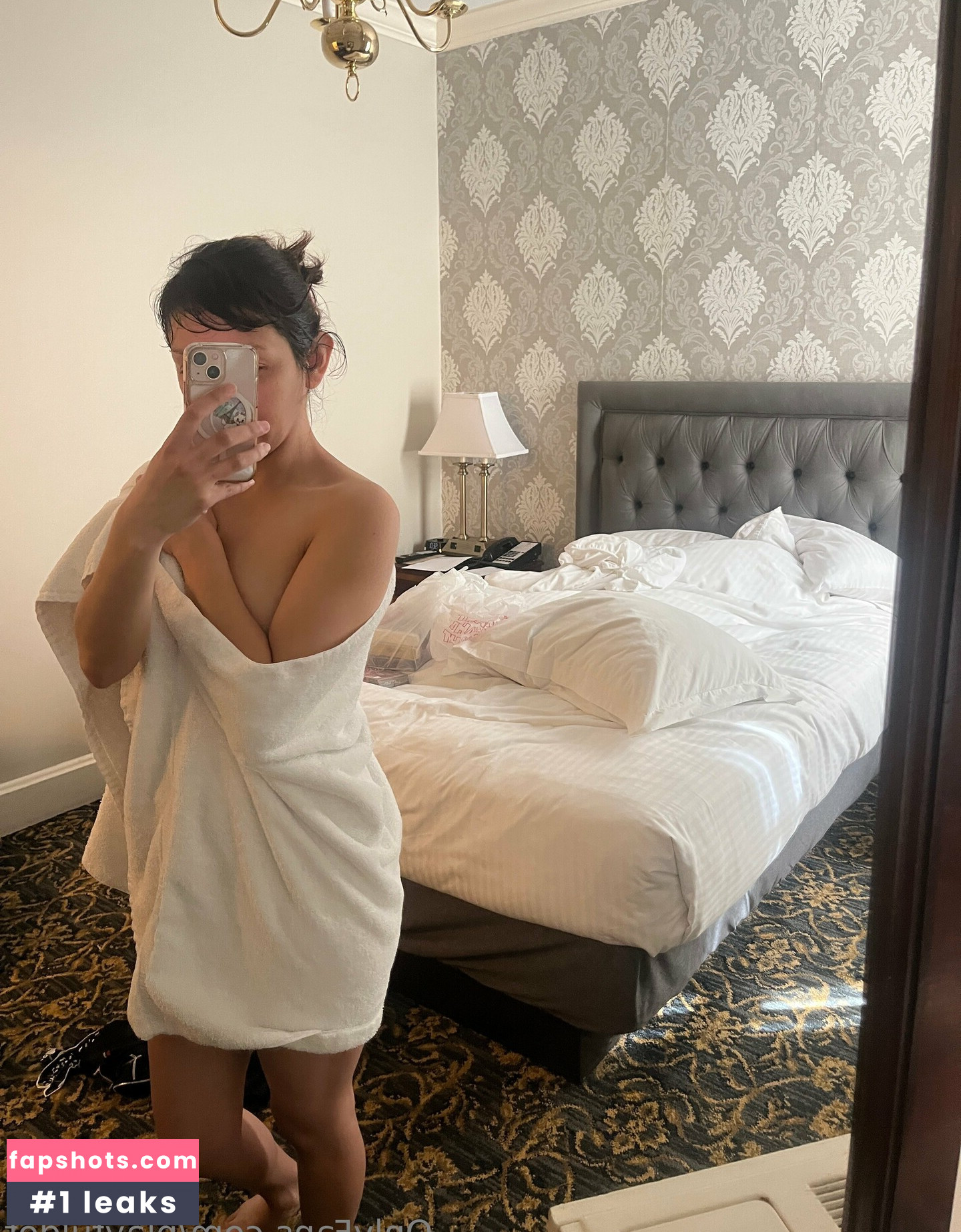 playfuldot nude babe gallery