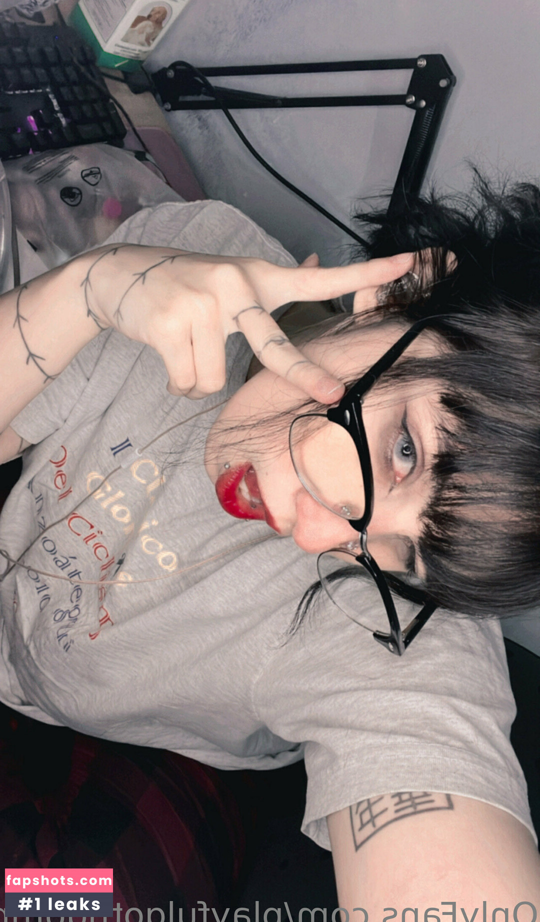 playfulgothdomme gallery photo #3