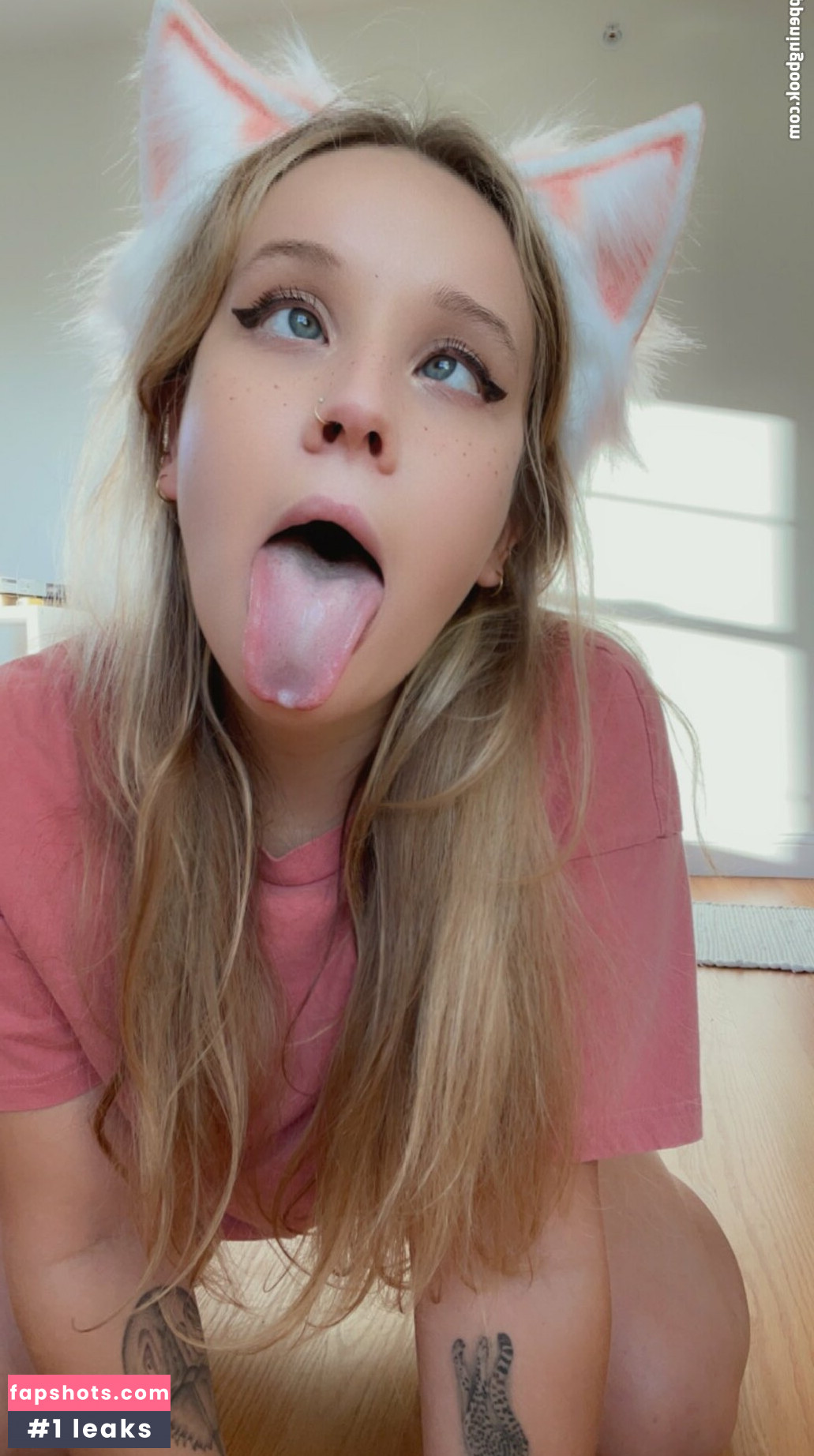 playwithevie gallery photo #17