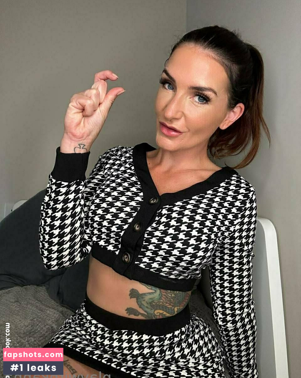 playwithkanna gallery photo #17