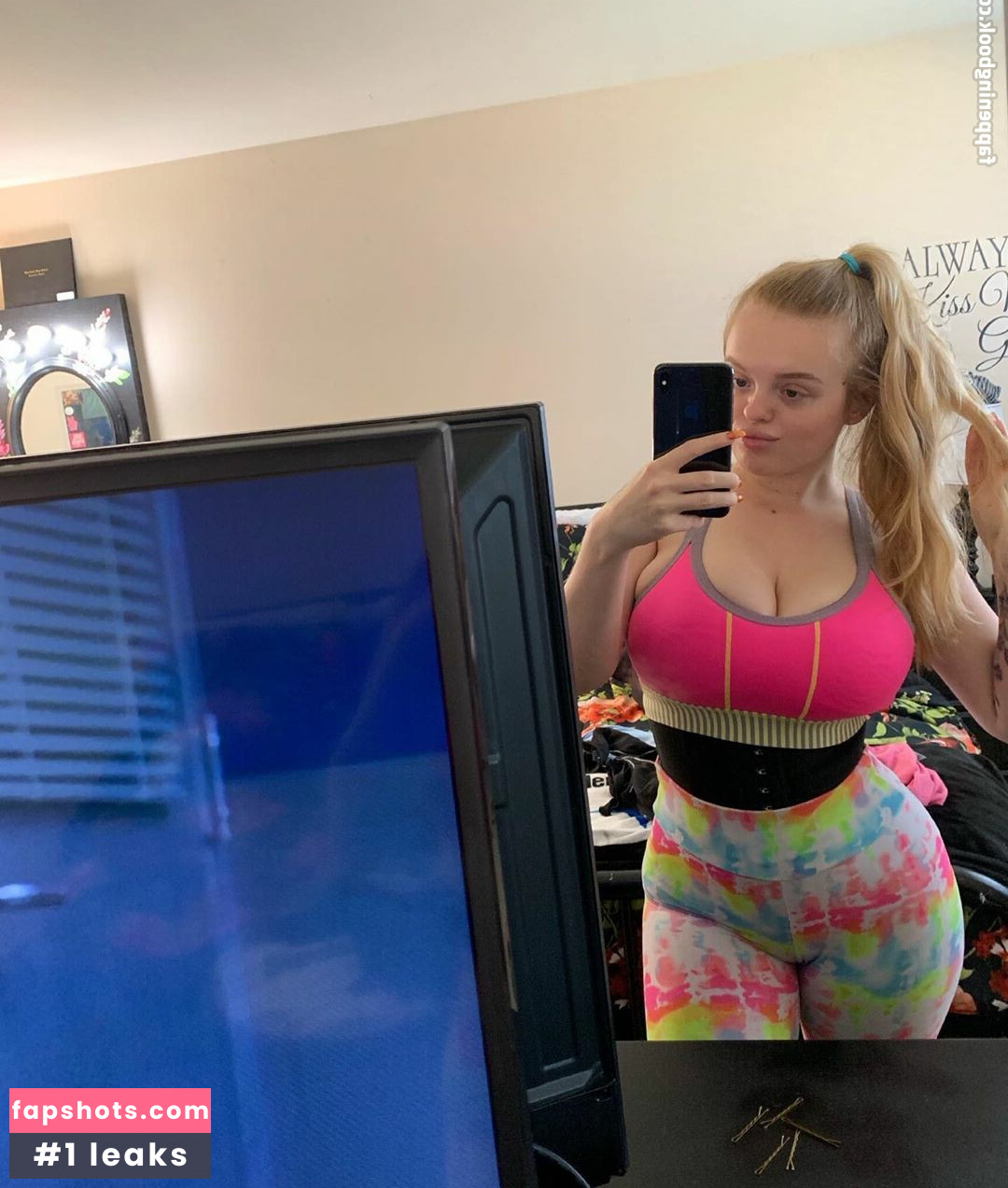 playwithtayyy gallery photo #172