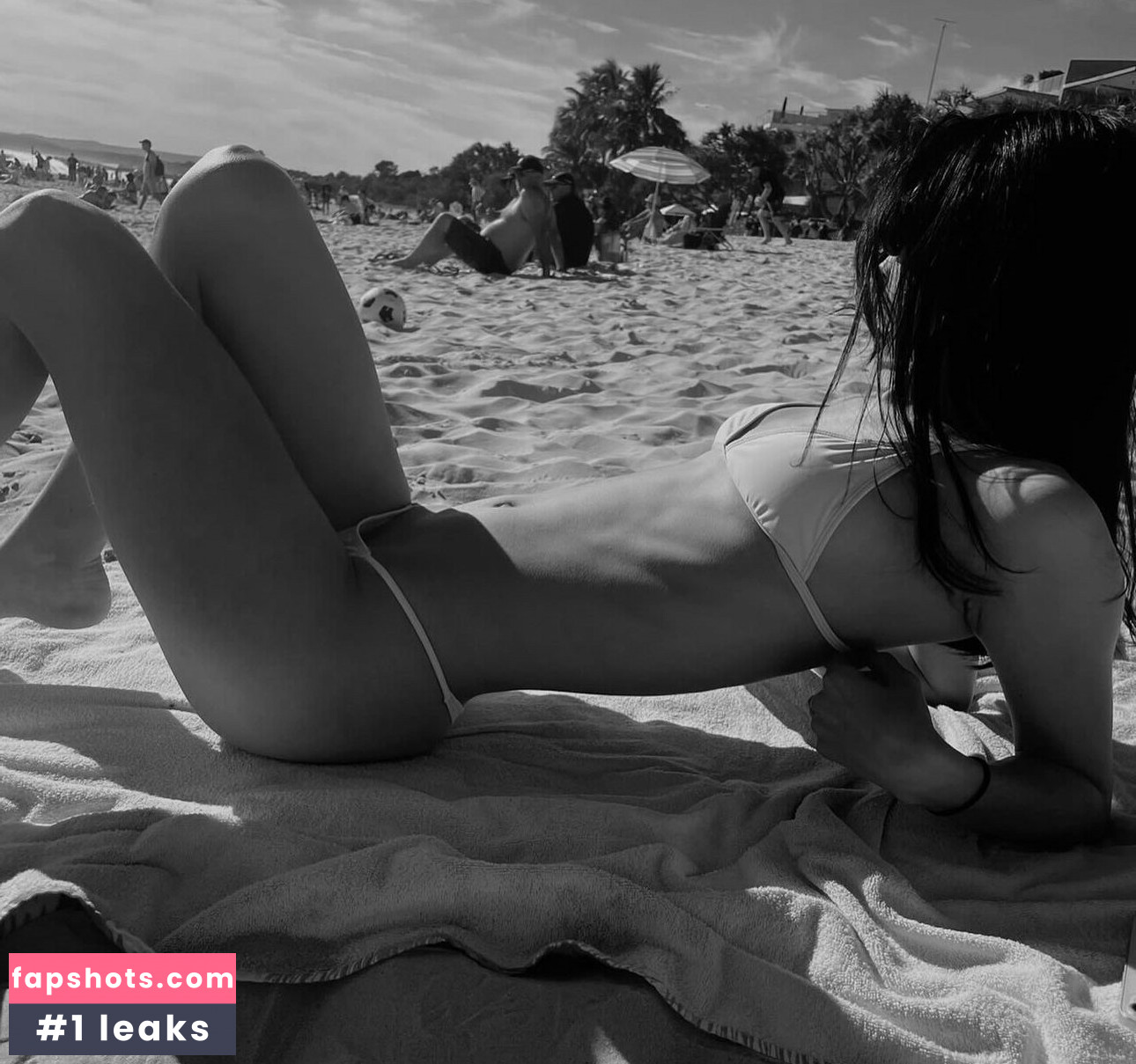 Please.kissme.iloveyou gallery photo #7