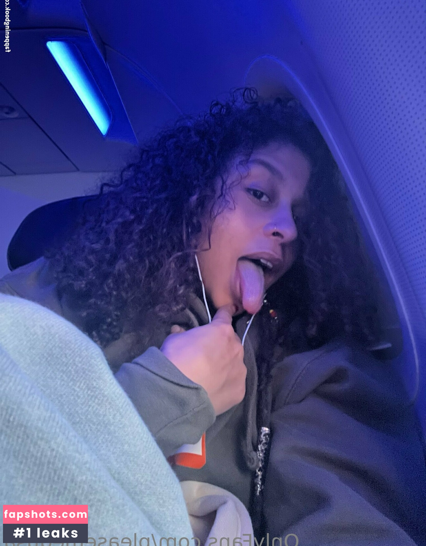 pleasemedusa gallery photo #26