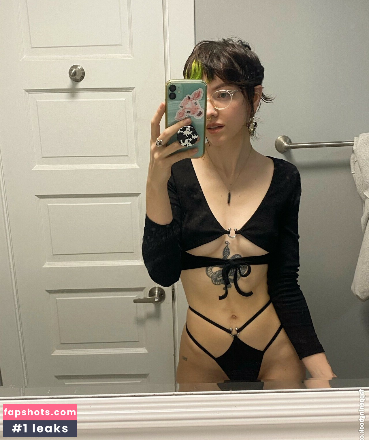 Pleasequietdown gallery photo #17